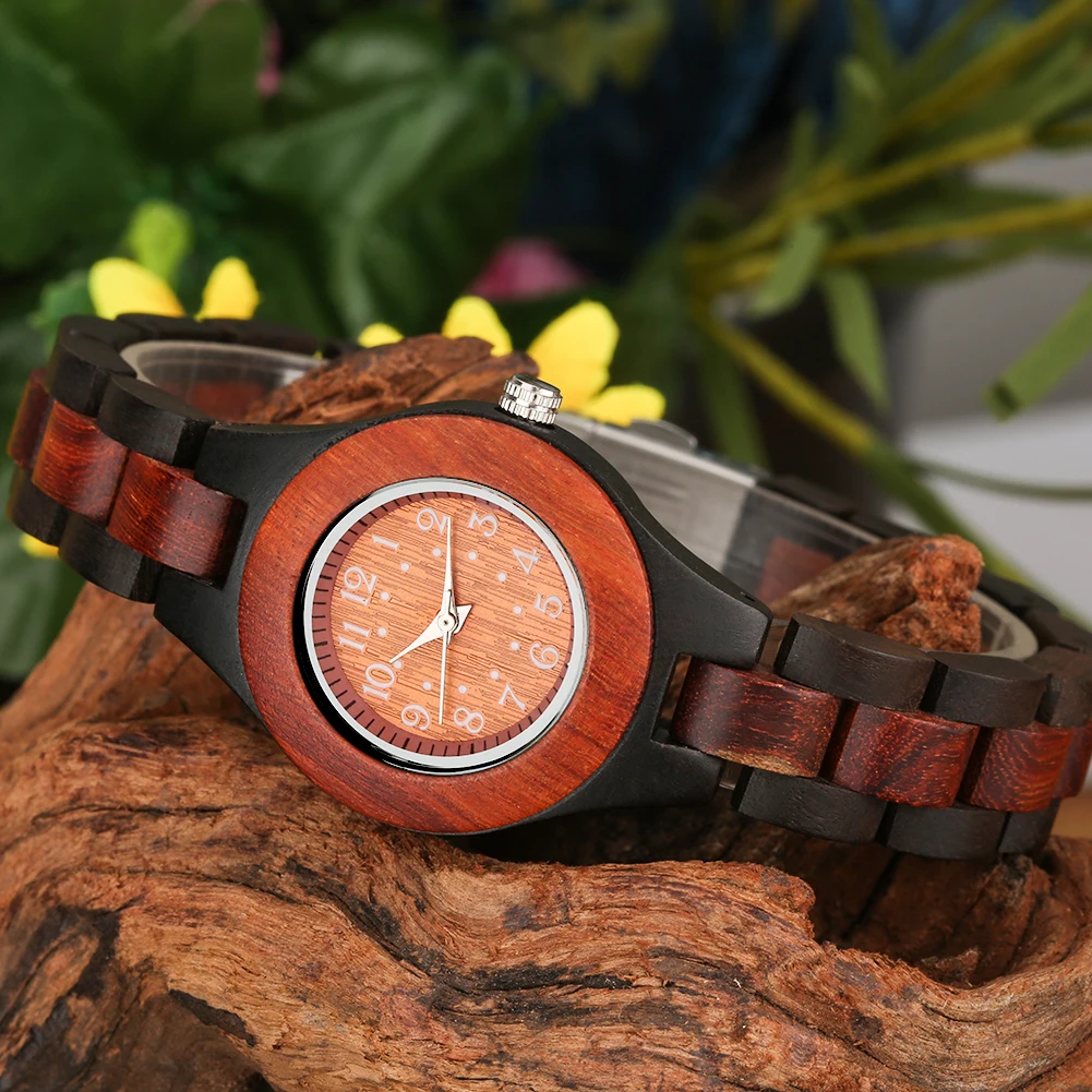 Puidust käekellad naistele | kujundav pilt e-kaubamaja pildikogust