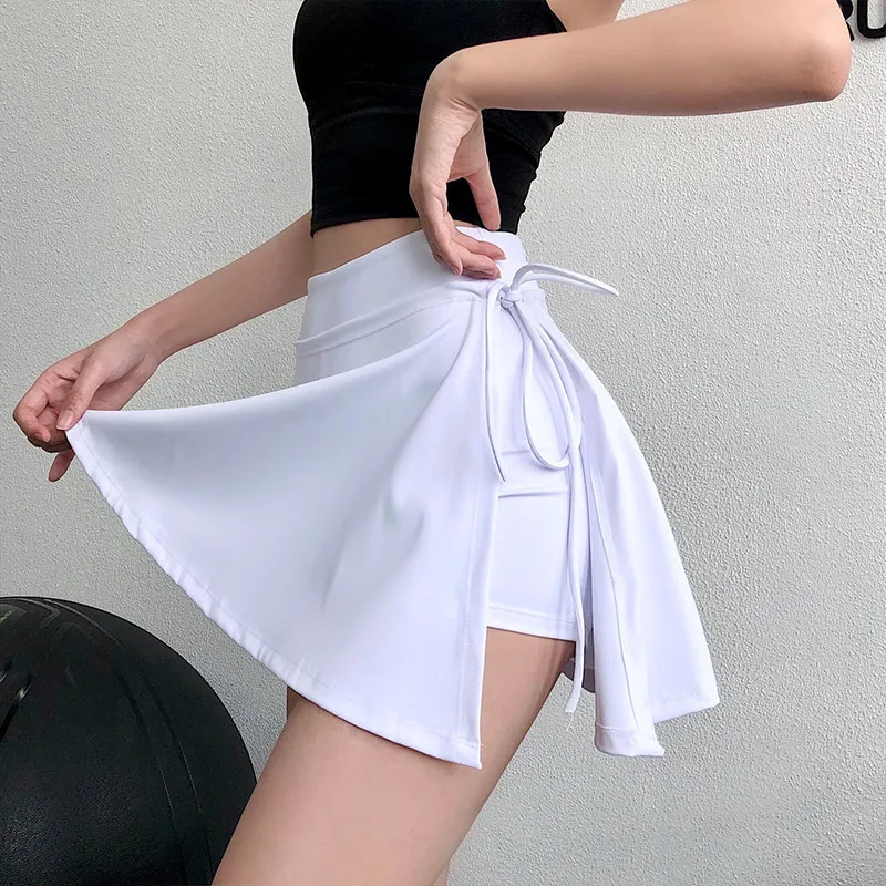 Women Tennis Skirts Forked Yoga Sport Skirts Fake Two Piece Badminton Shorts Girls Gym Fitness Running Mini Skorts With Pocket