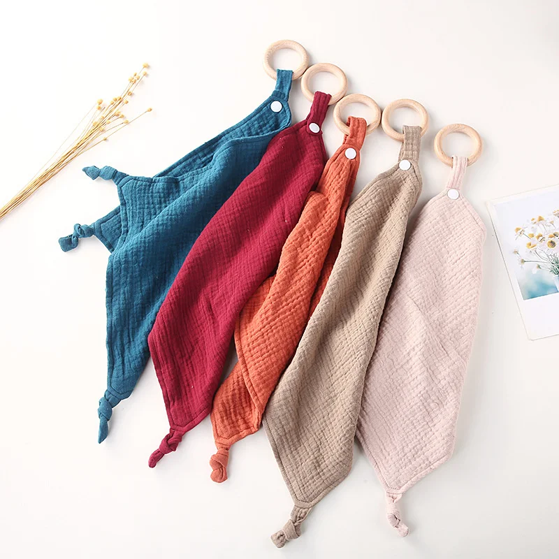 

Baby Soothe Appease Towel Soft Newborn Muslin Double Cotton Comforter Towel Burp Cloth with Wood Teether Ring Snap Button