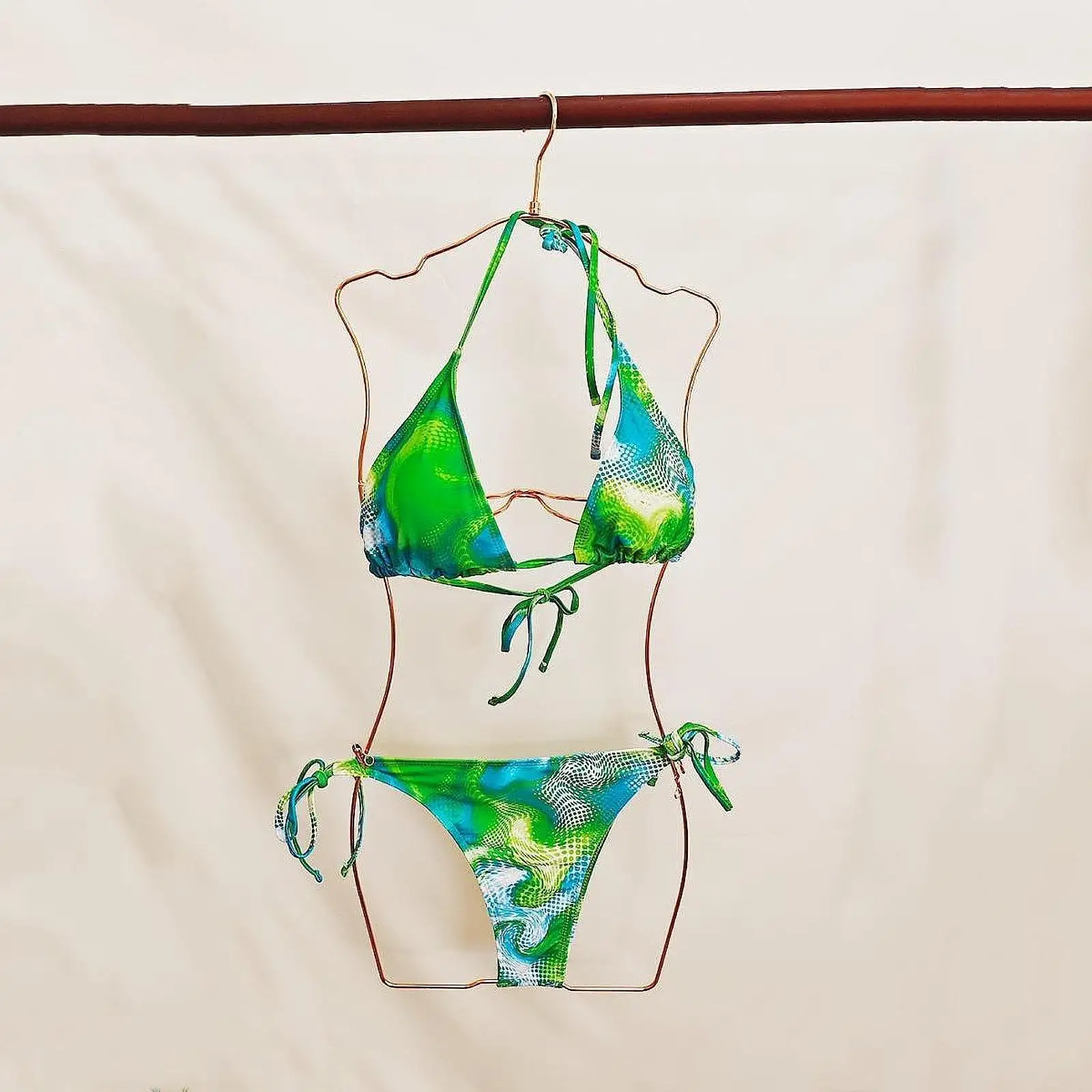 Swimsuit Hanger Bikini Hanger Clothing Lingerie Swimsuit Storage Rack for Shops Bedroom Boutiques Closet Stores