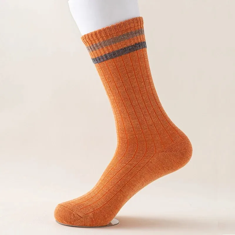 Sports socks 5 Pairs of Autumn and winter sports long-sleeved socks for casual sweat absorption breathability comfort