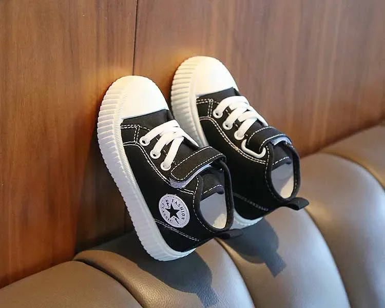 Kinder Canvas Sneaker Jungen Mädchen Weiche Sohle Bequeme Schuhe_voghion.com