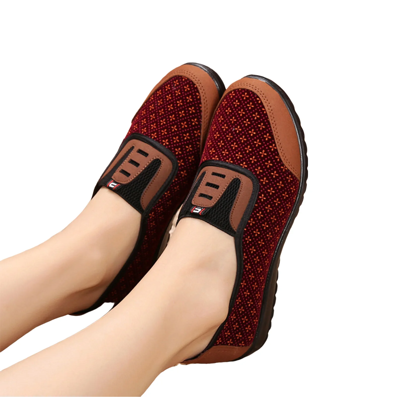 

Walking Flats Shoes for Woman Comfortable Old Beijing Embroidered Slip on Shoes for Mother Foot Wear Walking Shoe