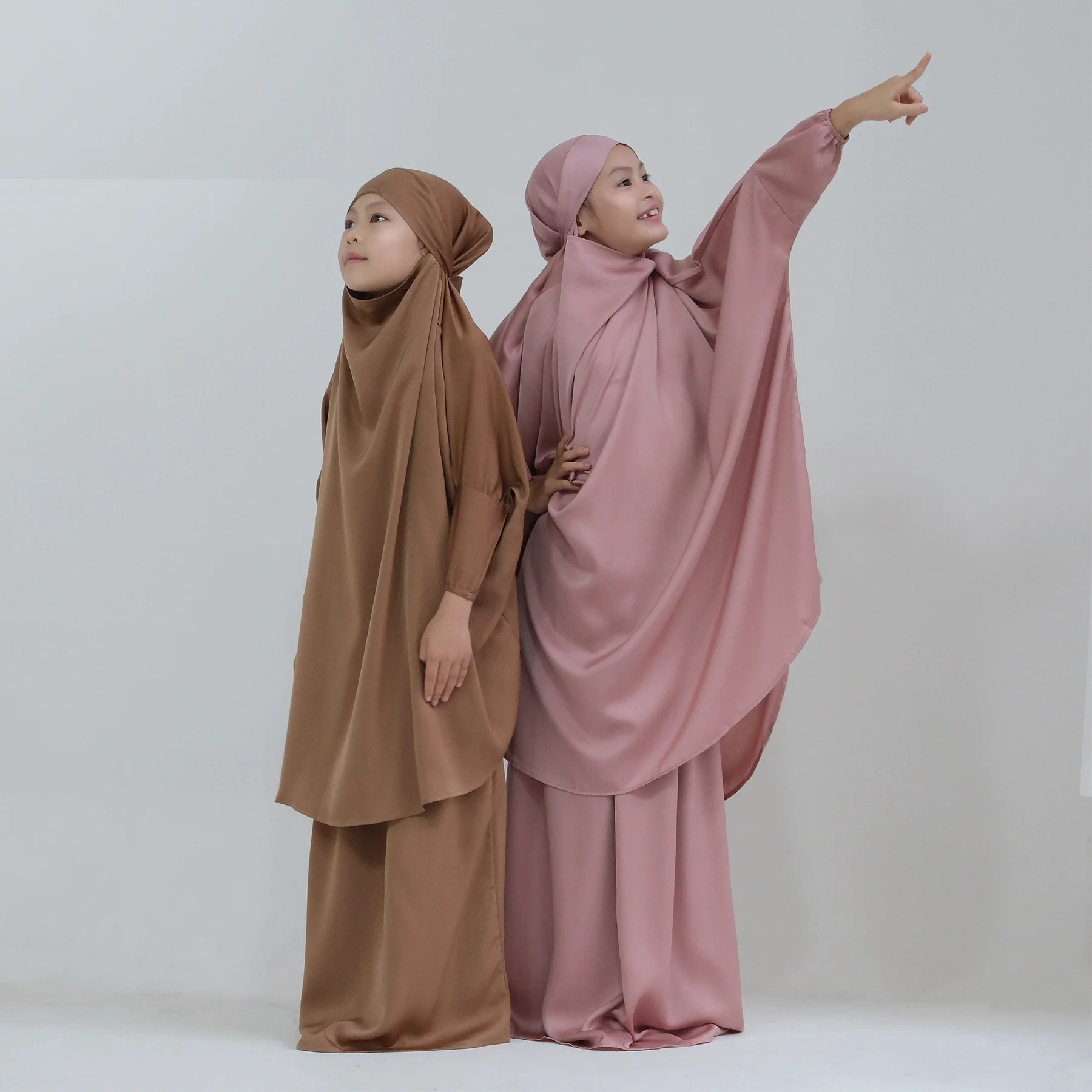 

Kids Jilbab 2 Piece Set Satin Prayer Outfits Full Cover Abaya Khimar with Skirt Islamic Clothing Dubai Turkey Hijabi Ramadan Eid