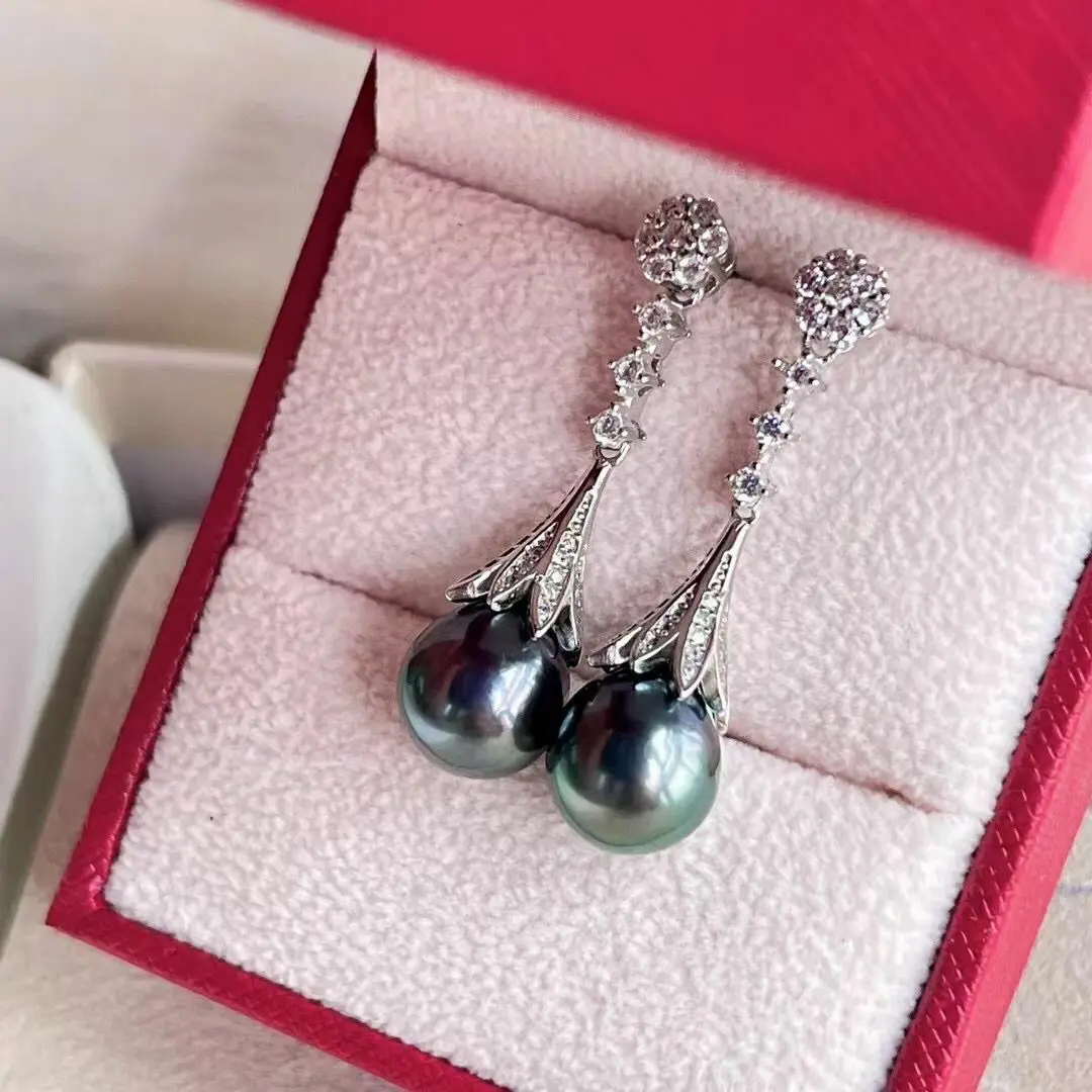 

Stunning 9-10mm Tahtitian Round Black Green Pearl Dangle Earring 925s