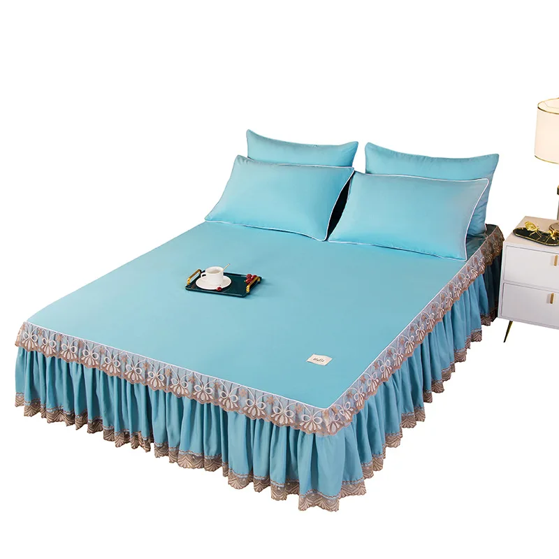 

Single piece anti slip bedspread Simmons protective cover