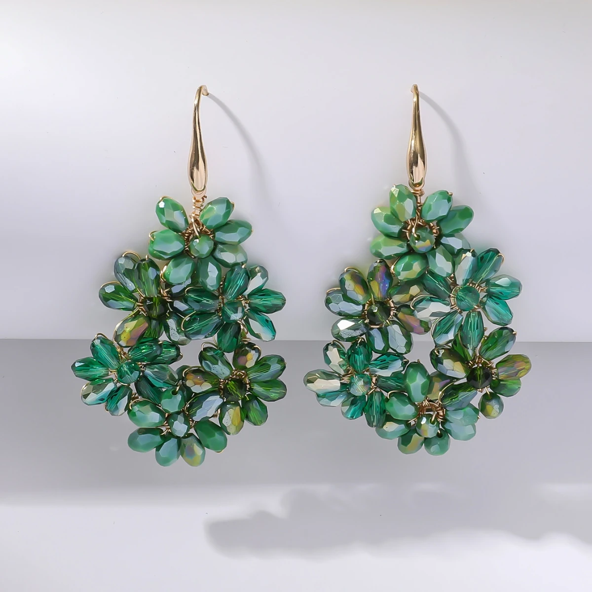 Trendy Flower Shaped Seed Beads Drop Earrings for Women Girls Boho Floral Crystal Beaded Dangle Earrings Handmade Jewelry Gifts