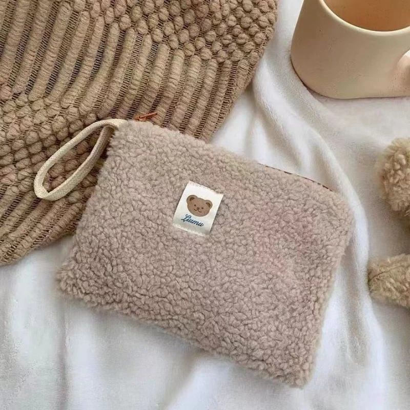 Large Capacity Cute Plush Travel Cosmetic Lipstick Storage Bag Women Makeup Kits Handbags Organizer Wallet Pencil Case Pouch Bag