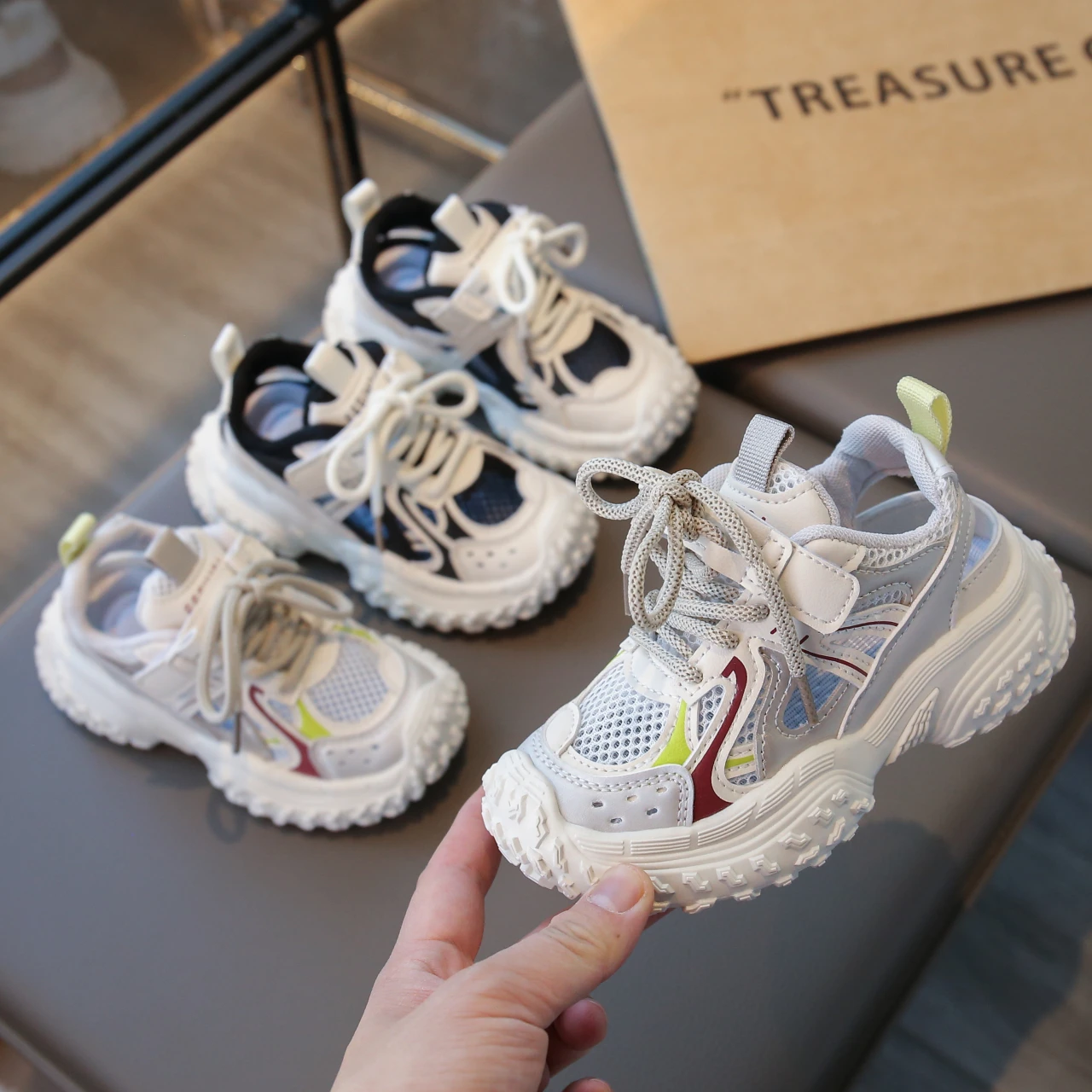 Kids Mesh Summer Walking Sandals Hollowed Out Sneakers