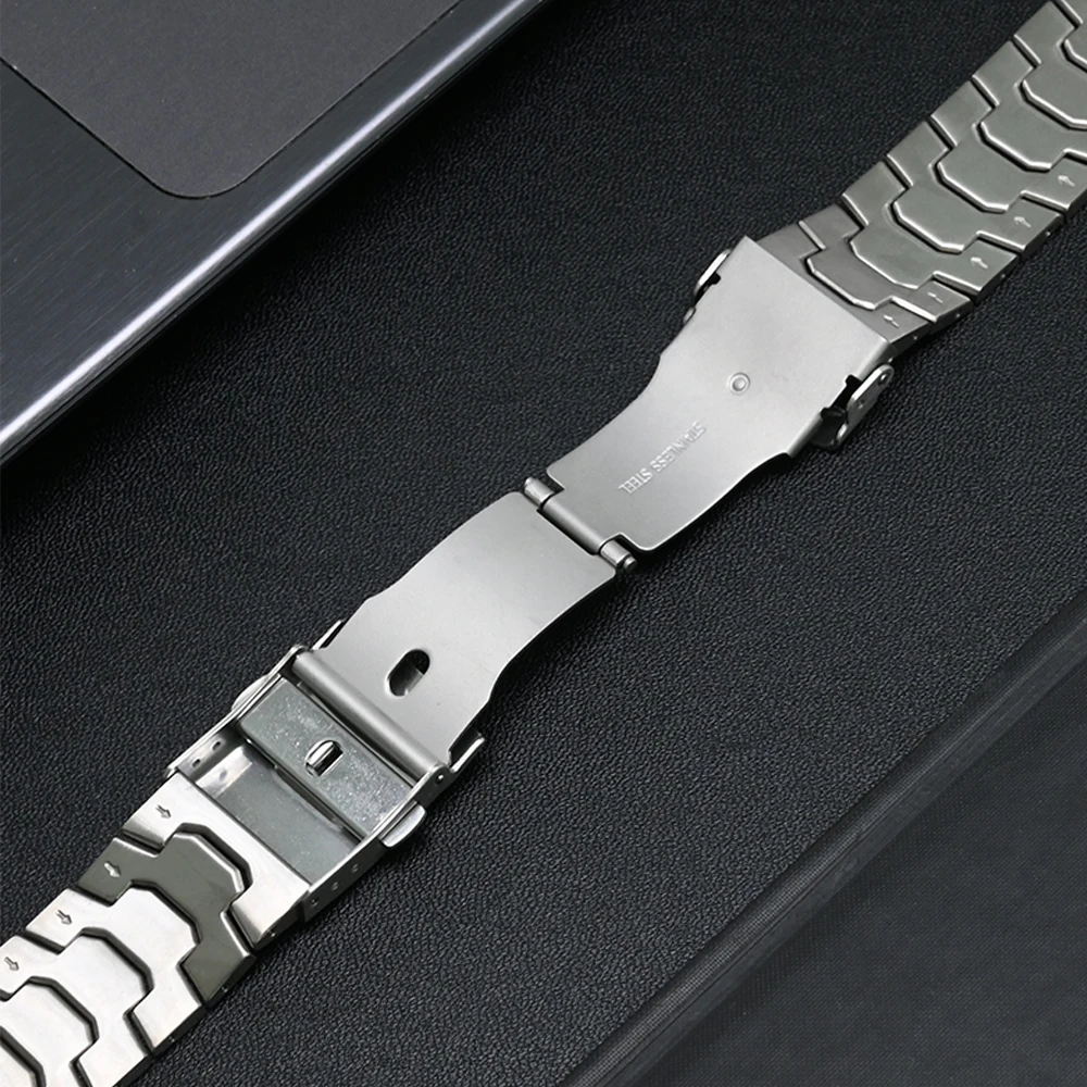 Luxury Titanium Curved End Bracelet
