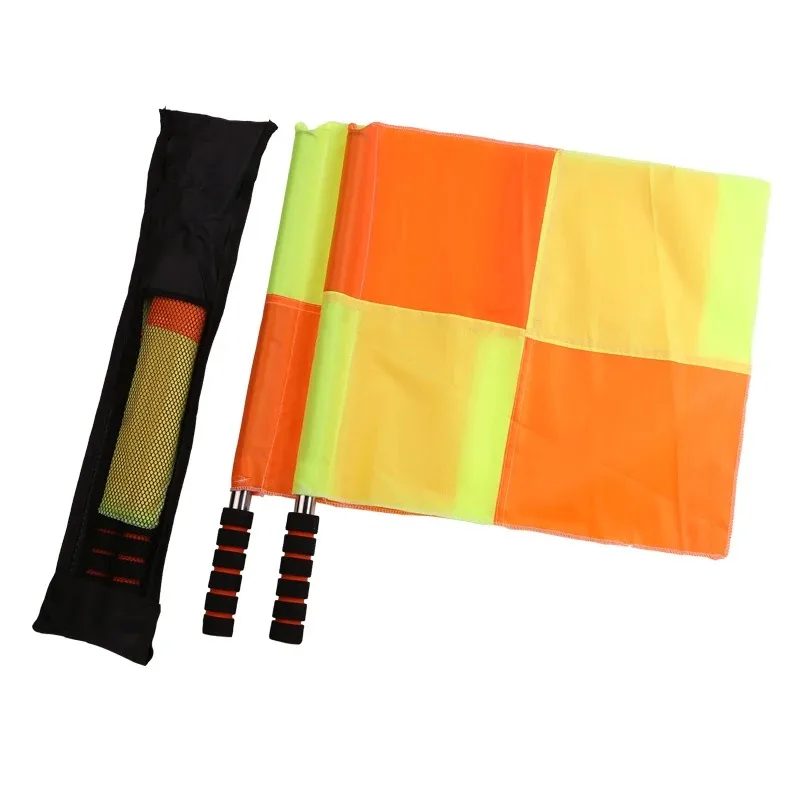 Referee Supplies Set Edge Patrol Chess Stopwatch Whistle Red and Yellow Card Thrower Match Supplies 1 Set soccer referee cards referee whistles training equipment set