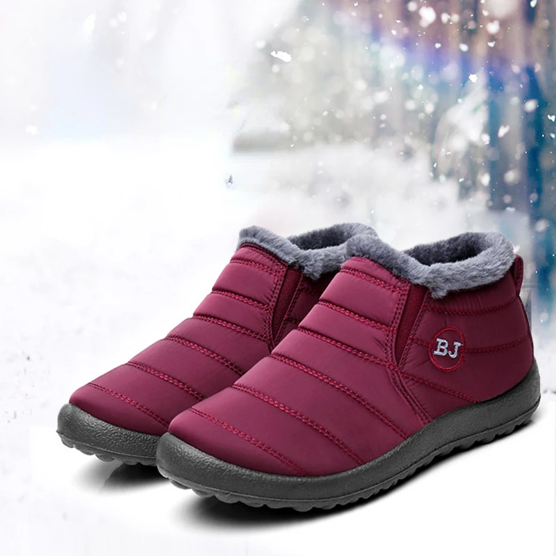 Women Boots Winter Shoes Women Ankle Botas Mujer Waterpoorf Snow Boots Female Slip on Flat Casual Shoes Plush Boots Plus Size