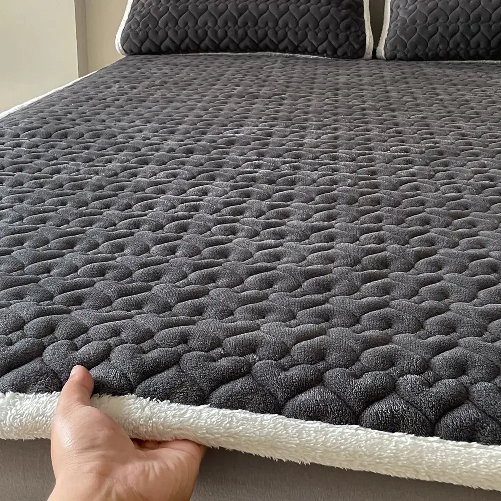Soft Mattress Toppers Dormitory Home Single Double Foldable Bed Sheet Thin Tatami Blanket Pad Winter Warm Protection Pad