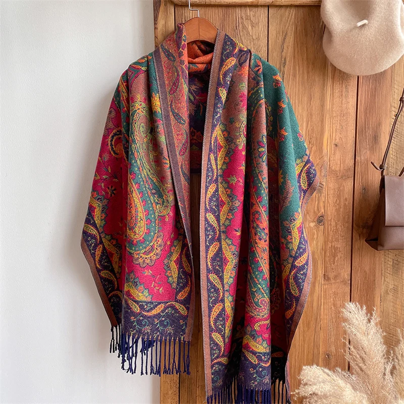 thumbnail image 1 of Bufanda de lujo de cachemira pashmina 2023, chales y envolturas de moda de invierno, bufandas femeninas con estampado de marca, bufandas gruesas y cálidas, 1 of 4
