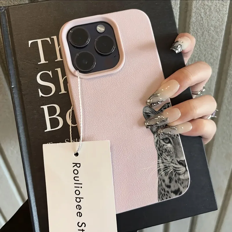 Elegant Black Cheetah Lychee-Textured Soft Phone Case