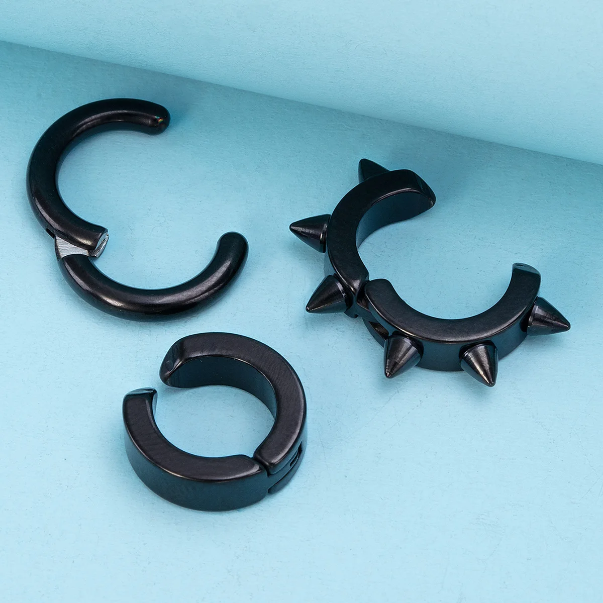 Hoop Earrings Ear Clip Earrings Clip Earrings Ear Clip Ear Accessories 1pc Spike Round Stainless Steel Fake Ear Hoops for Women Men Non-Piercing Earrings Punk Ear Clip Cuffs Fashion Earring Jewelry