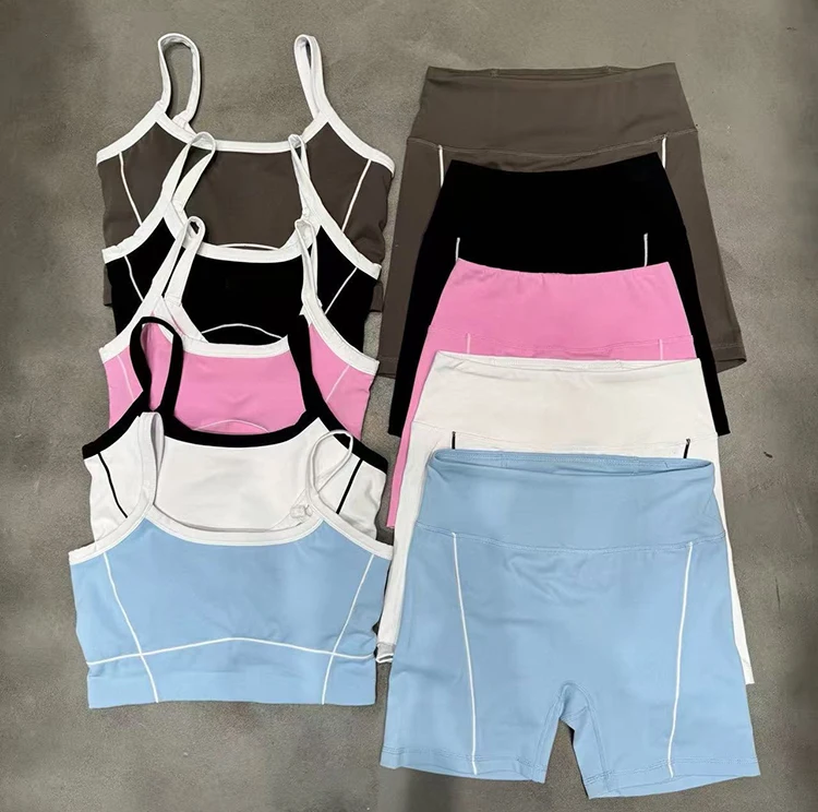 Frühlingsneuheit mit Brustpolster-Oberbekleidung, Schulterträger, kontrastierendem BH, Shorts, Yoga-Kleidung, Damen-Set – Detail 1