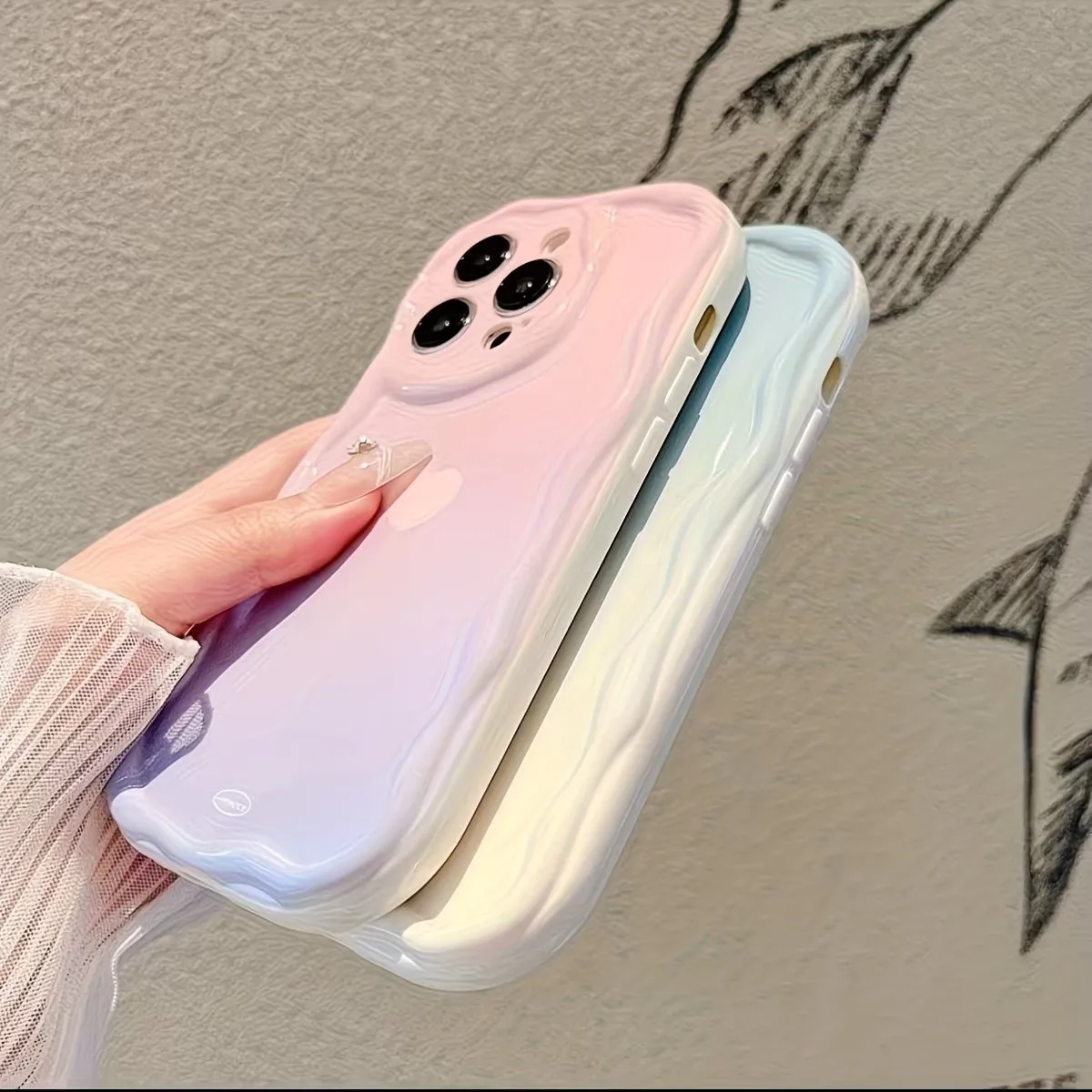 Romantic Gradient Heart Pattern Phone Case Cover