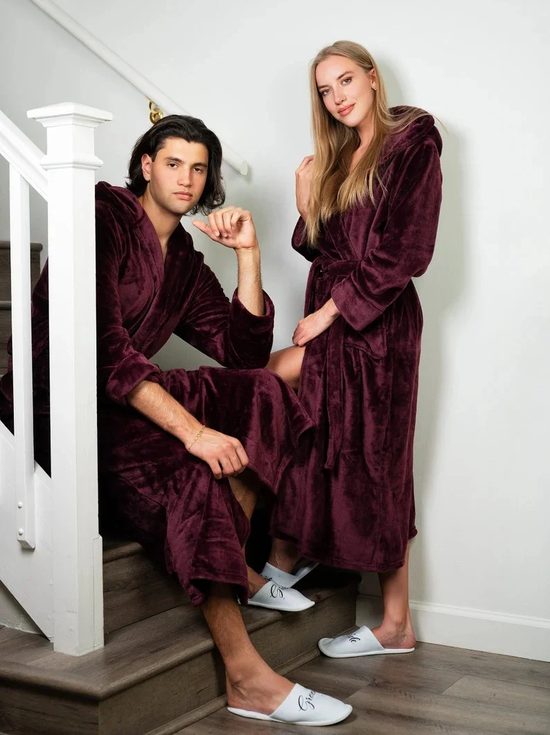 Belgravia Luxury Cotton Short Velvet Robe in Burgundy | Bown of London –  Bown of London Europe