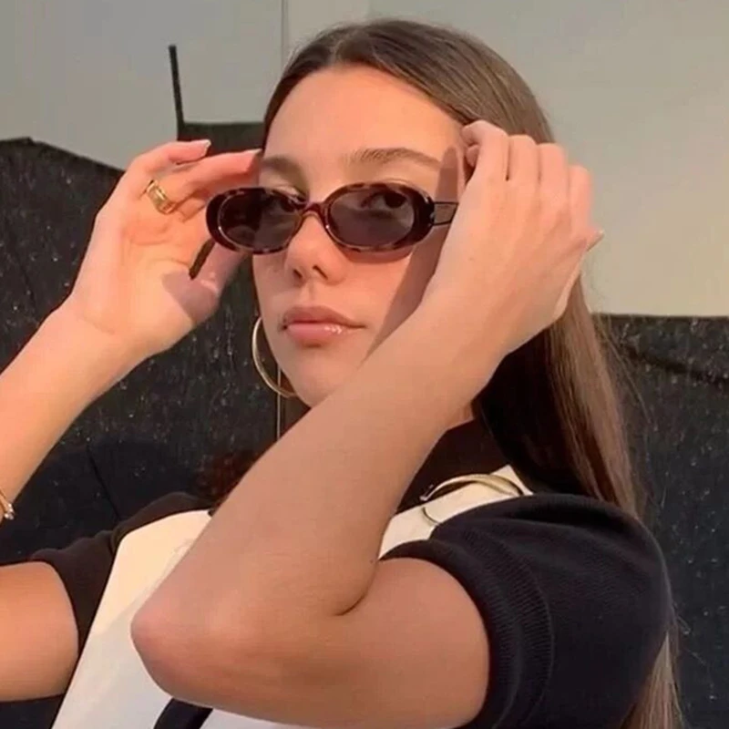 

Oval Frame Woman Sunglasses Vintage Designer Sun Glasses Brand Designer Small Square Shades for Woman Girls Polaroid Glasses