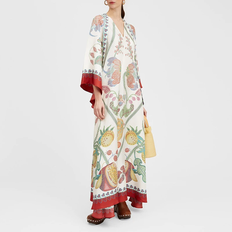 Robe longue boho ethnique vue de côté