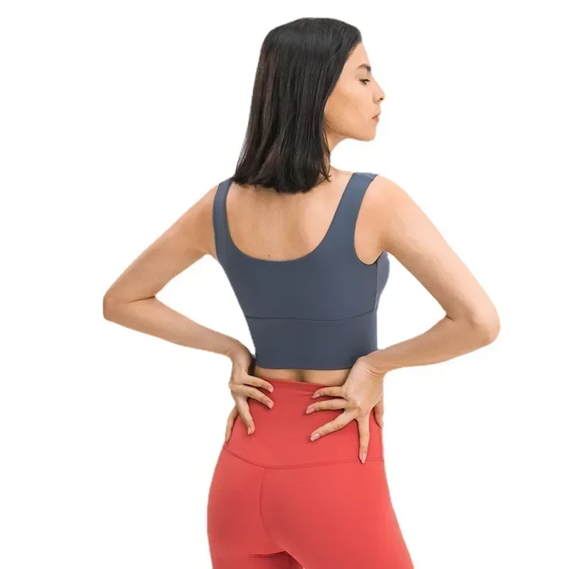 Рисунок 5 - Женский спортивный бюстгальтер