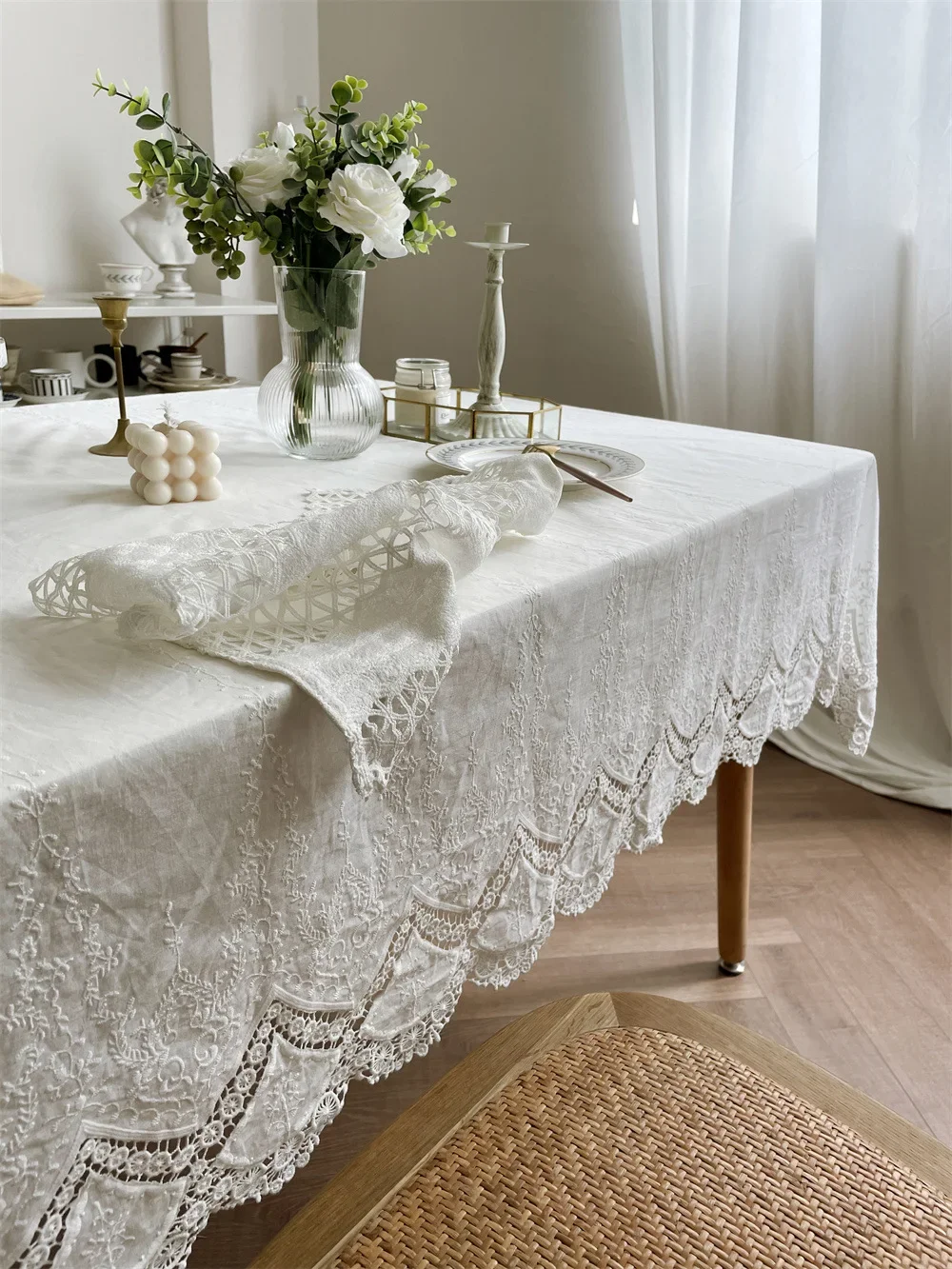 Embroidery Lace 100% Cotton White Flower Tablecloth for Home Wedding Party Decoration Table Cloth Luxurious Table Cover - Image 2