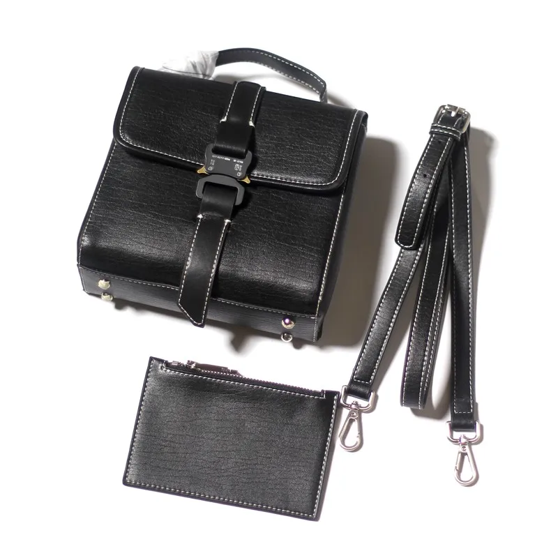 

ALYX Men's Handbag 1017 Is a One-shoulder Crossbody Bag Made of Cowhide with a Tactical Metal Latch