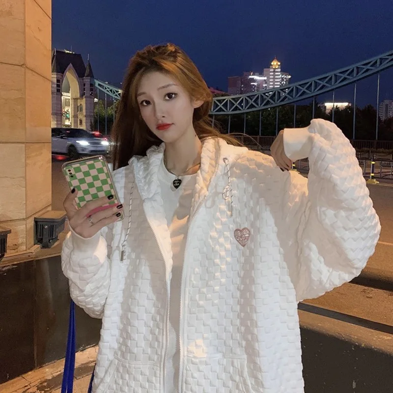 

Korean Style Zip Hoodie with Pocket Love Embroidery Oversized Hoodie Sweatshirts Women Streetwear Long Sleeve Cardigan Y2k Top