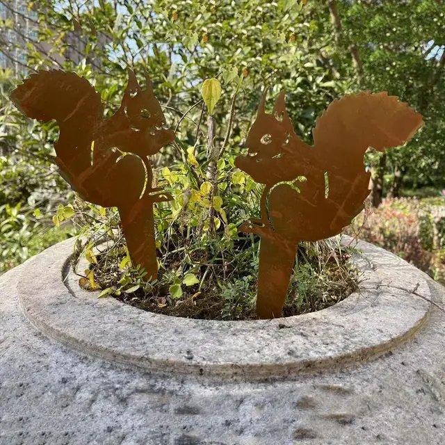 Rozsdás Fém Állati Sziluettek Kerti Kerítés Dekoráció A Kertészeti Vidéki Gyep Terasz Robin Art Udvari Tét - Image 4