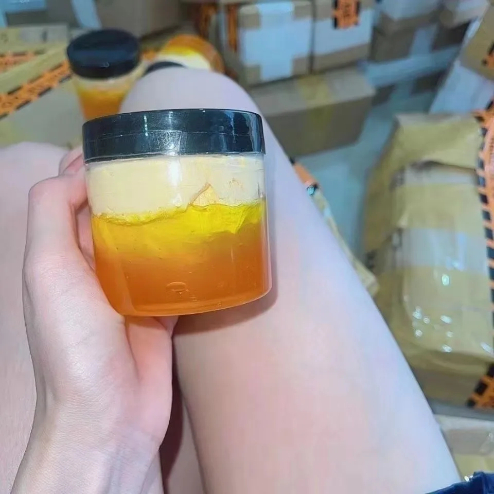 Kem body cốt sit si&ecirc;u trng ng 200gr trhanng nhanh hi&alpha;u quả, k&egrave;m th&ecirc;m Mung ng trộn kem -thơm mn n dsdng hũ cho l&agrave;n da trắng mịn m