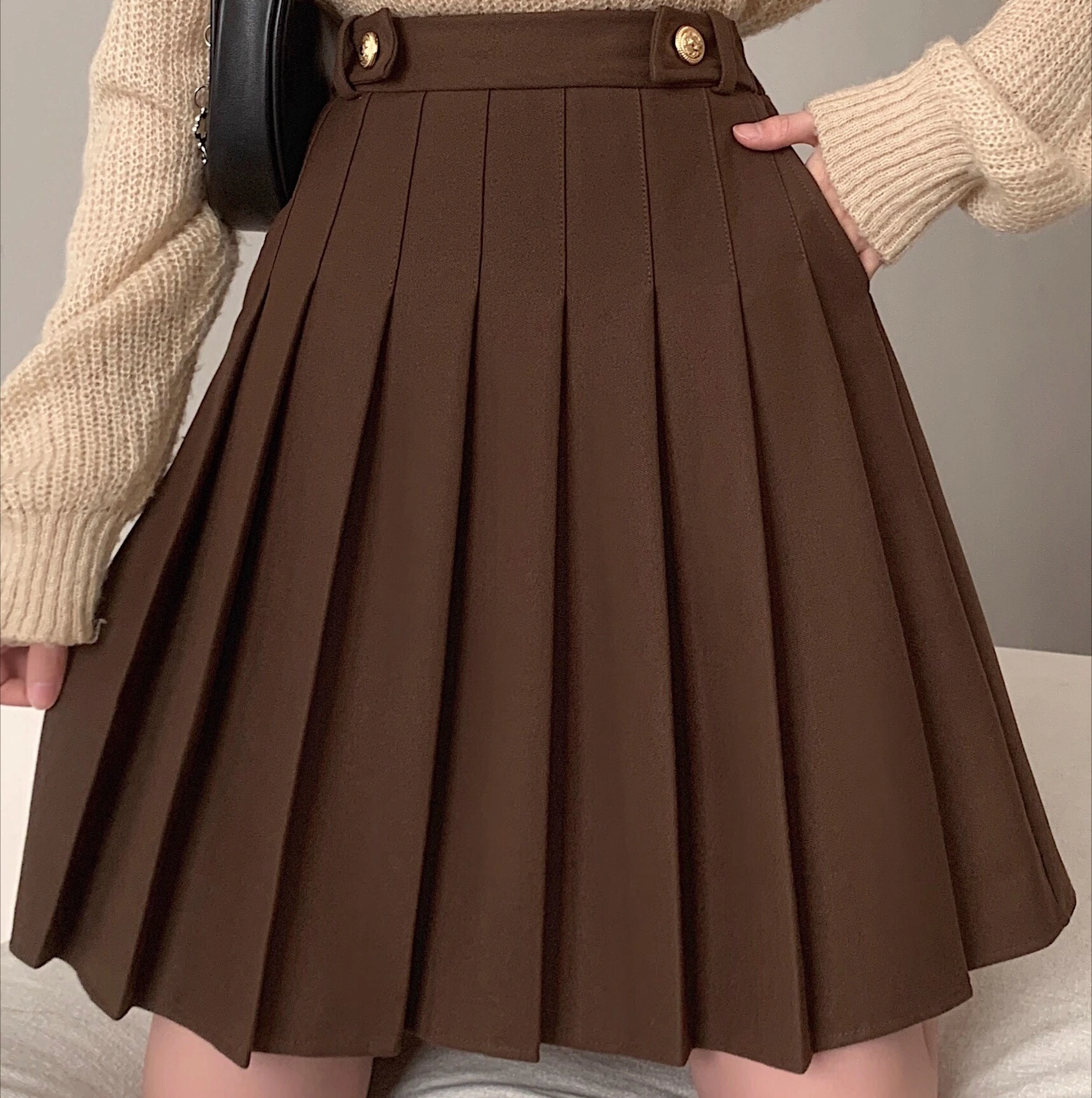 Brown zipper waist