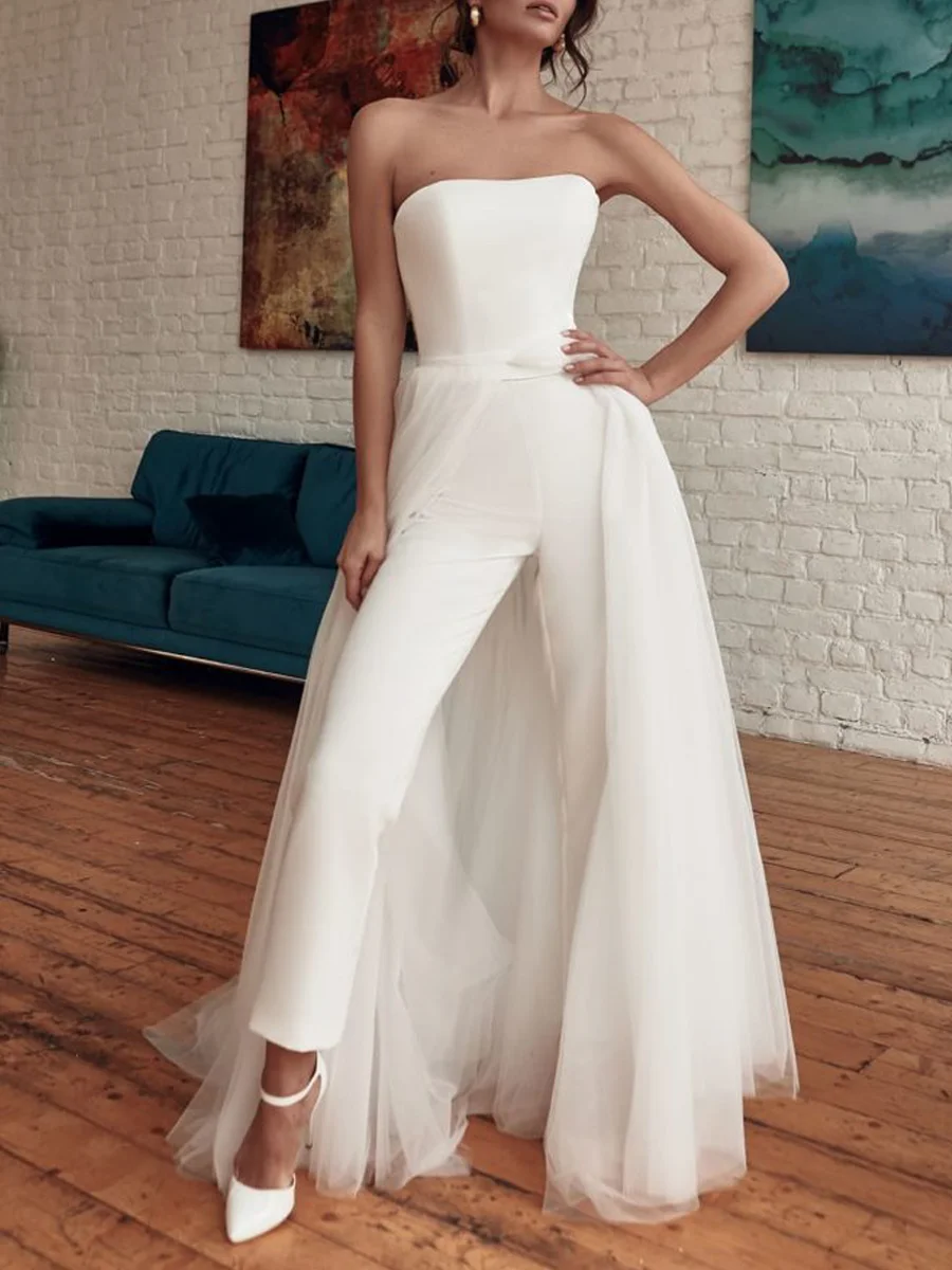 Strapless Beach Jumpsuit Wedding Dresses With Detachable Train 2023 Backless White Bridal Gown Slip Pants Party Causle Jumpsuit