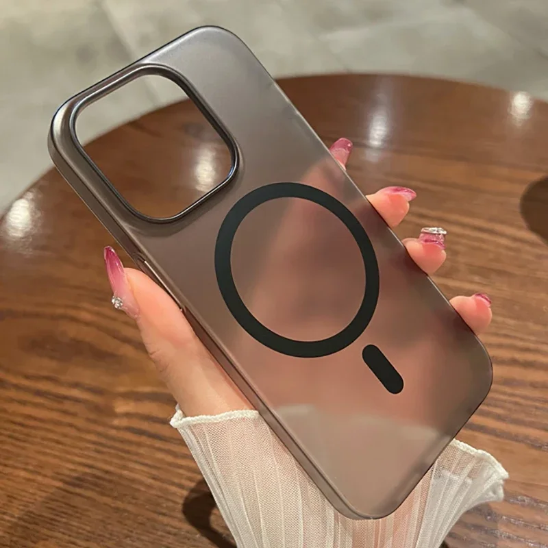 New Matte Magnetic Wireless Charge Phone Case For iPhone 15 14 13 12 Pro Max Plus For Magsafe Shockproof Hard PC Clear Cover