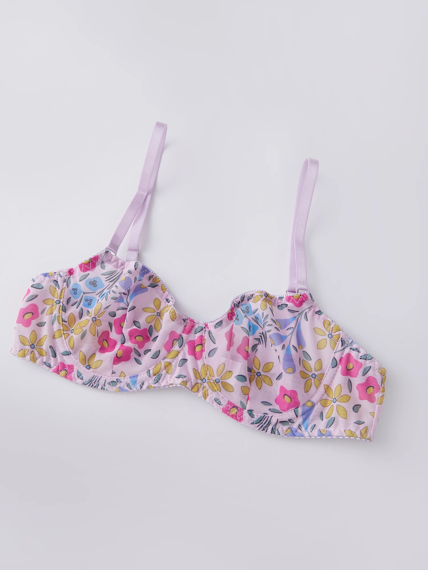 Women s Floral Lace Lingerie Set with Mesh Sleeveless Crop Top and Thong Sleepwear for a Sexy Night Out