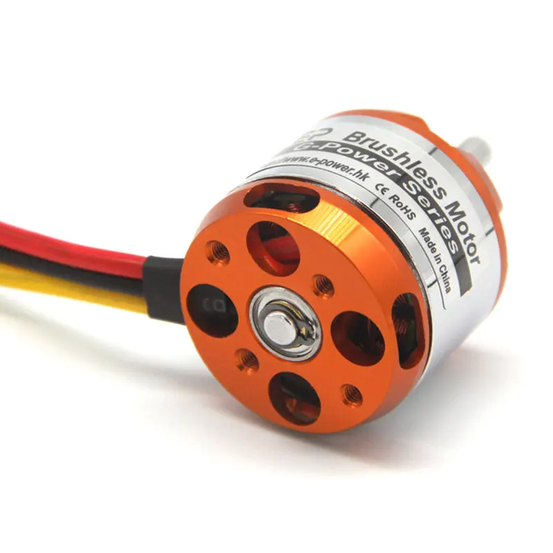 Moteur sans balais E-POWER D3536 pour drone RC, avec support de montage et hélices en arrière-plan.