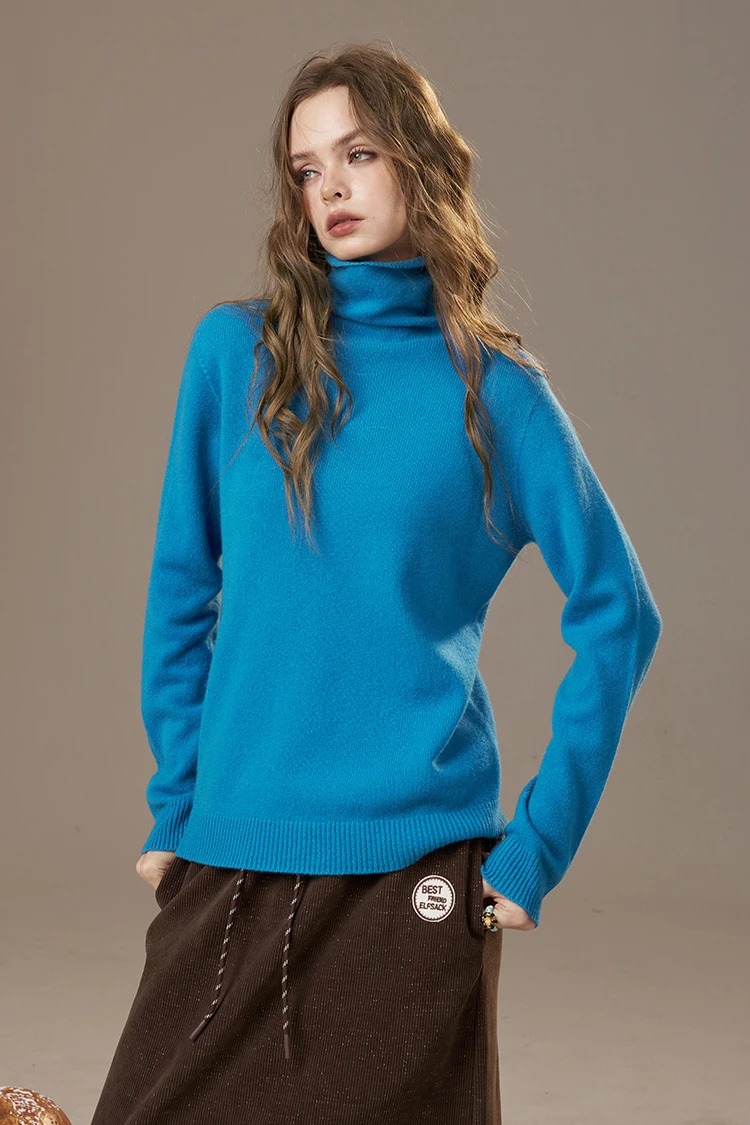 ELFSACK Wool Sweater Detail View