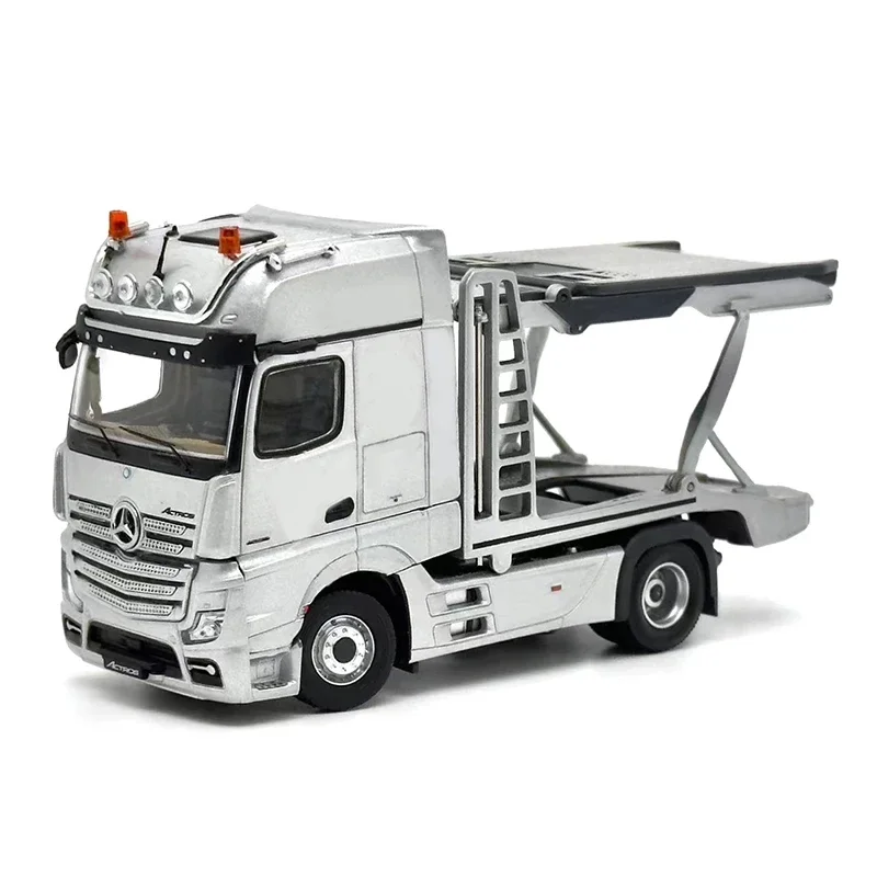 1:64 Scale Model Car Alloy Die-casting Toy Benz Actros