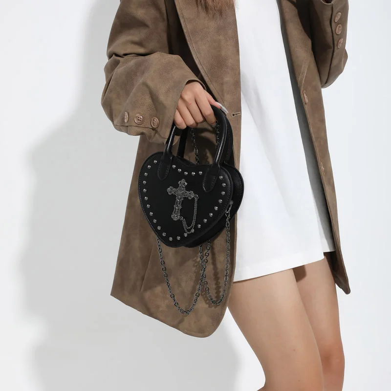 

Sweet Cool Spice Girl Chain Bag 2023 New Ladies Handbag Mini Love Shoulder Rivet Purses and Handbags Crossbody Bags for Women