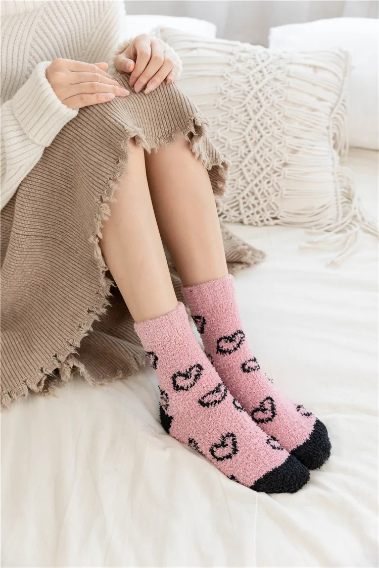 Frauen Socken Süßigkeiten Warmen Dame Herz Nette Winter Kawaii Dicken Korallen fleece Warm Fuzzy Flauschigen Frottee Kurz Nette Baumwolle Socken weibliche – Detail 9