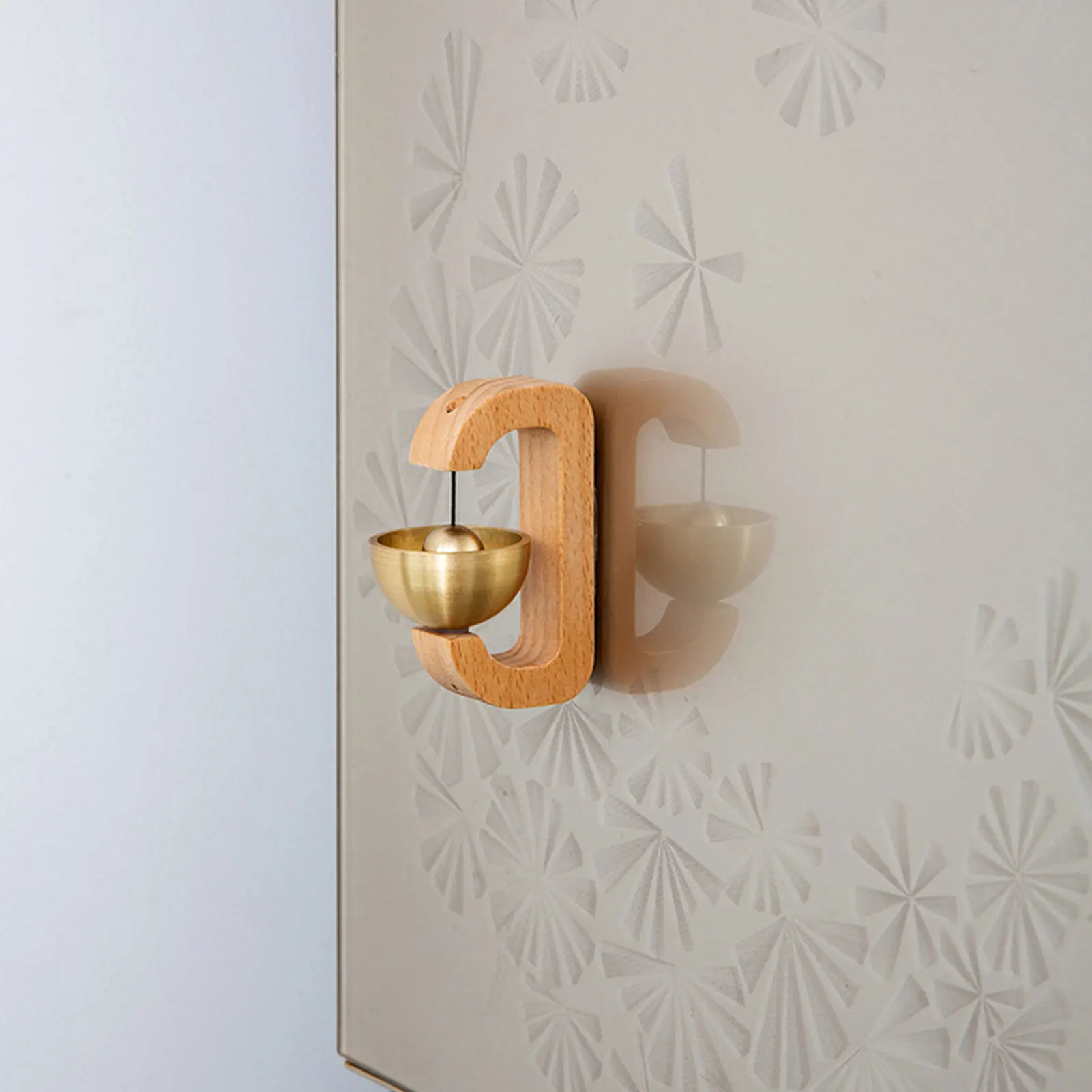 Magnet Doorbell Wood Bell Gentle Sound Bell Entrance Decorative Doorbell Wind Chimes Fridge Magnet Cute Room Decor