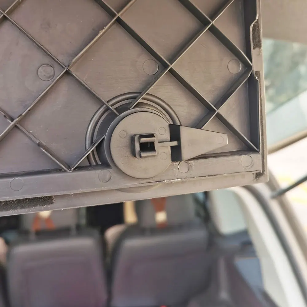

Warning Triangle Compartment Cover Bracket Turn Knob Mounting Lock Clip Tailgate for VW Tiguan 5N MK1 2008-2015 Touran 2003-2010