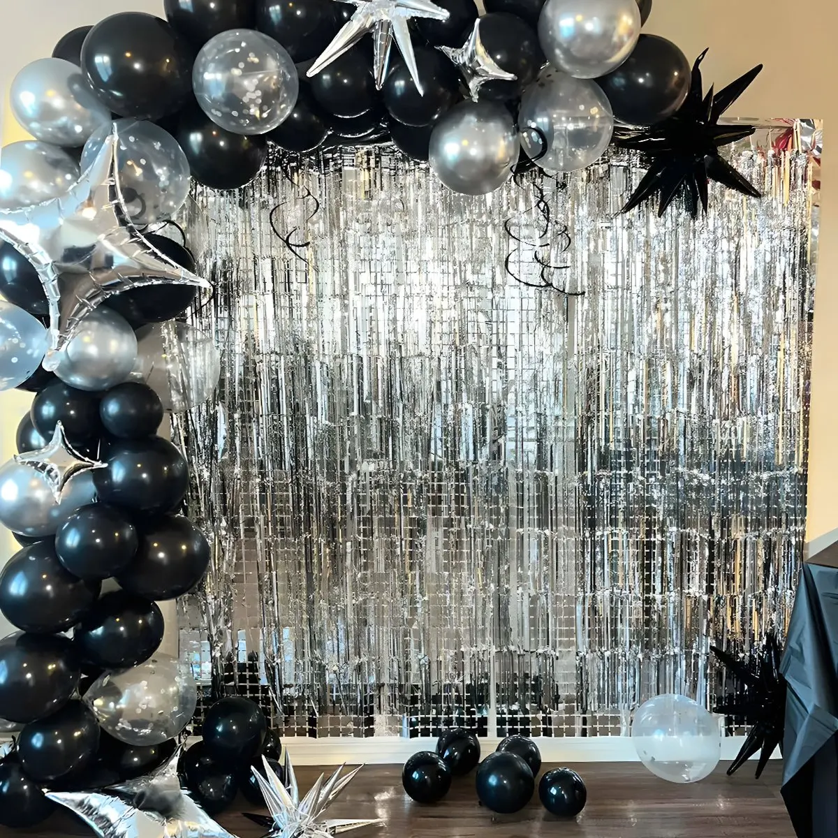 Description Picture 5 of itemParty Backdrop Metallic Foil Fringe Tinsel Curtain Adult Kids Birthday Party Wedding Decoration Baby Shower Favor Supplies