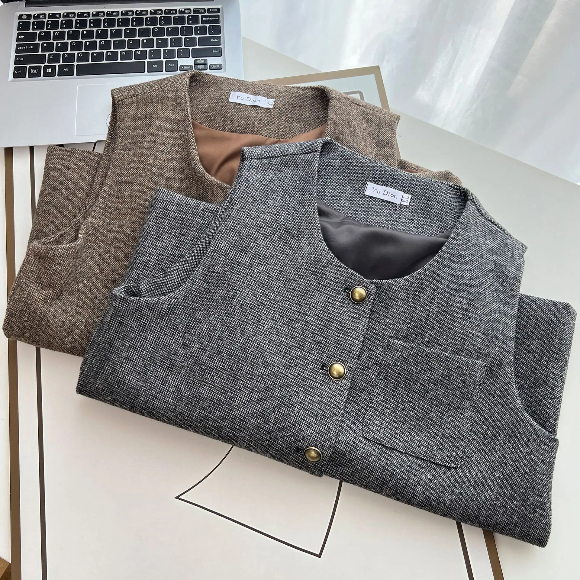 Plus Size Women Vest Spring Fall Loose Chic Crew-neck Woolen Waistcoat Temperament Tweed Sleeveless Jacket 2433