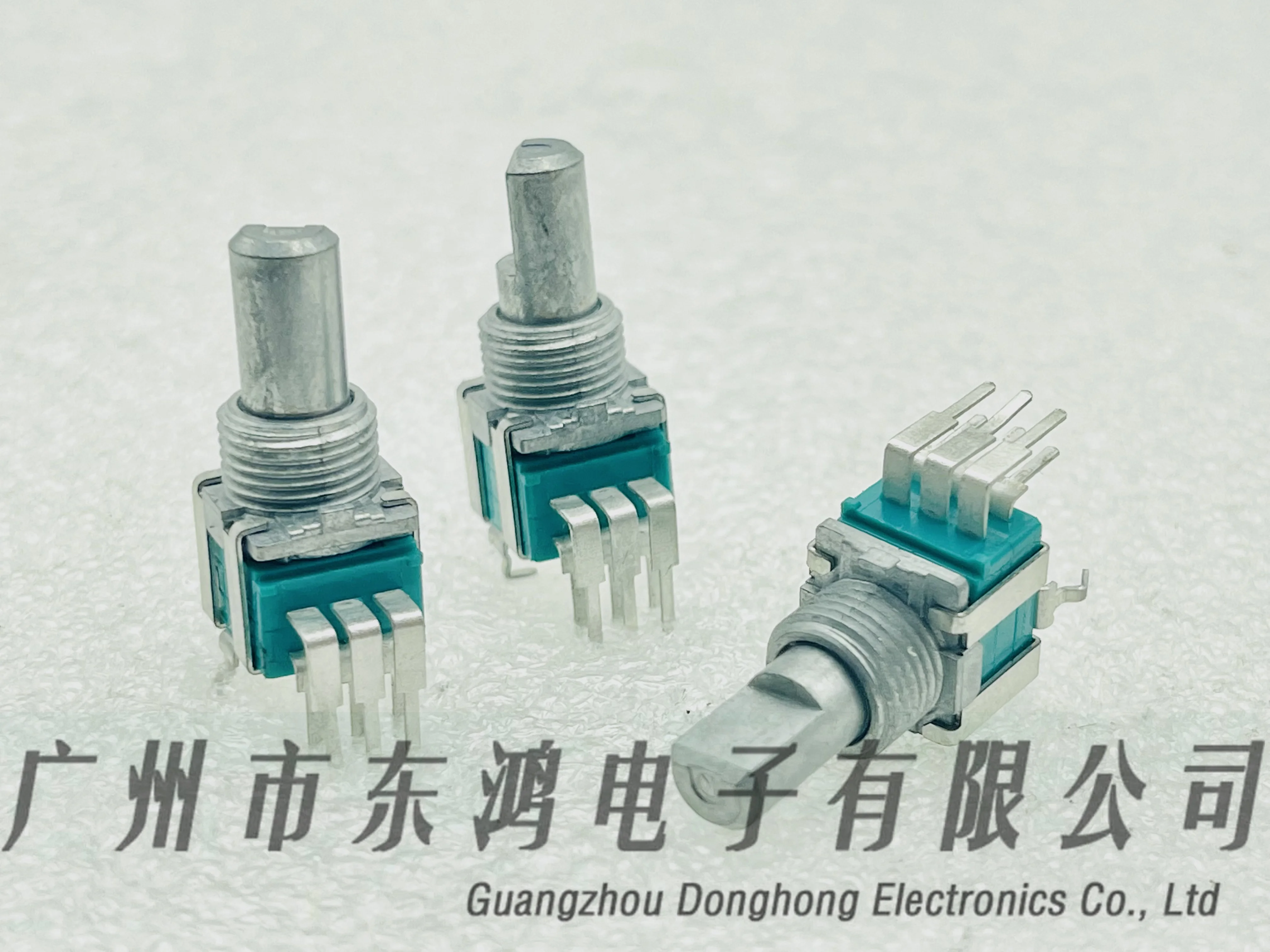1pcs Alps Alps RK09 horizontal double precision potentiometer RK09L12D0A1W amplifier A10k axis length 15mm