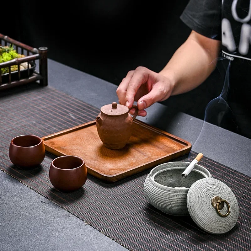 Black Ceramic Ashtray Retro Creative Frosted Ashtray with Lid Room Office Cafe Desktop Porcelain for Boyfriend Gift cigarettes ashtray ceramic ashtray
