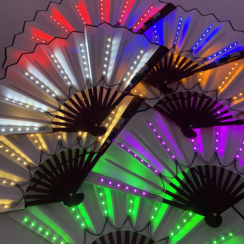 Glow Folding LED Fan Dance leuchten Fan Stage Performance Requisiten Nacht Show im Dunkeln leuchten Lieferungen – Detail 5