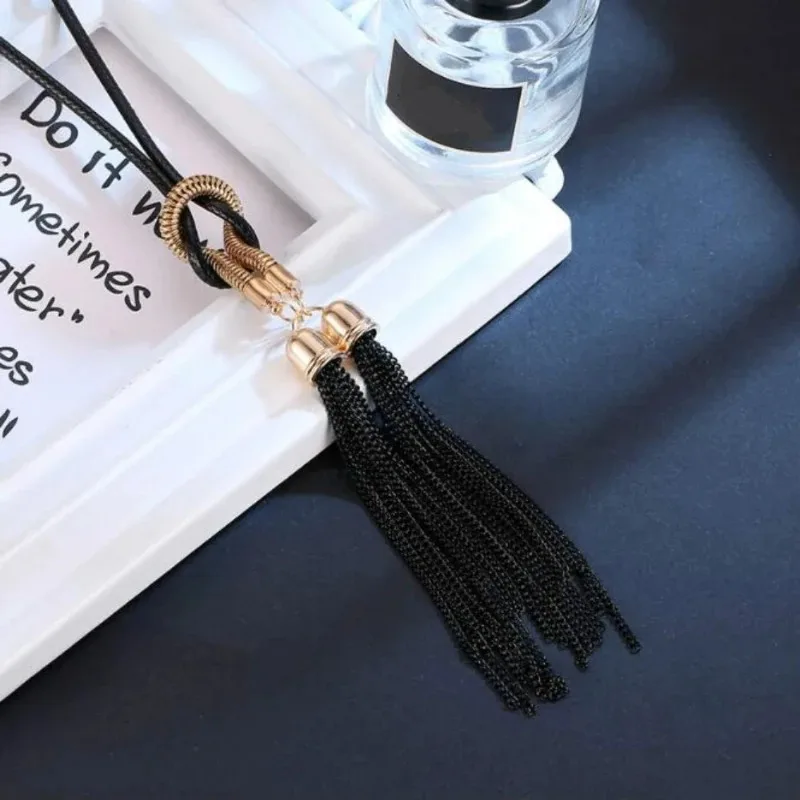 Vintage Long Knotted Tassel Necklace Simple and Versatile Sweater Chain Fashionable Women's Jewelry Accessories Long Necklace