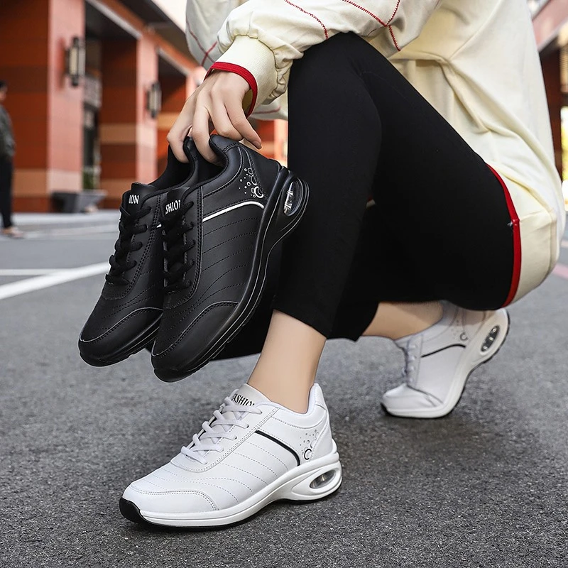 Persuasivo cinta condón Zapatillas de deporte de cuero para mujer, zapatos informales a la moda con  cojín de aire, para correr, cómodas, impermeables, para exteriores| Zapatillas de correr| - AliExpress