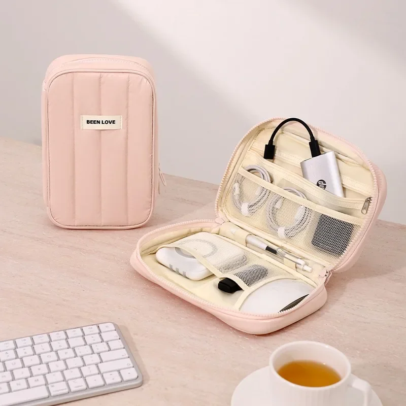 New Women's Cosmetic Bag Portable Storage Bag Large Capacity Luxury makeup bag travel organizer Essentials Toiletry